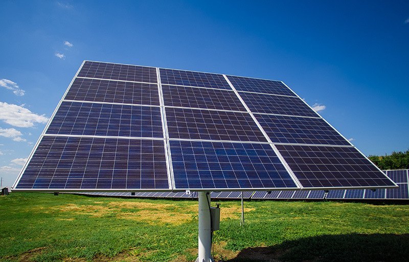 🌞 Solar Panels Built for Performance, Designed for Savings