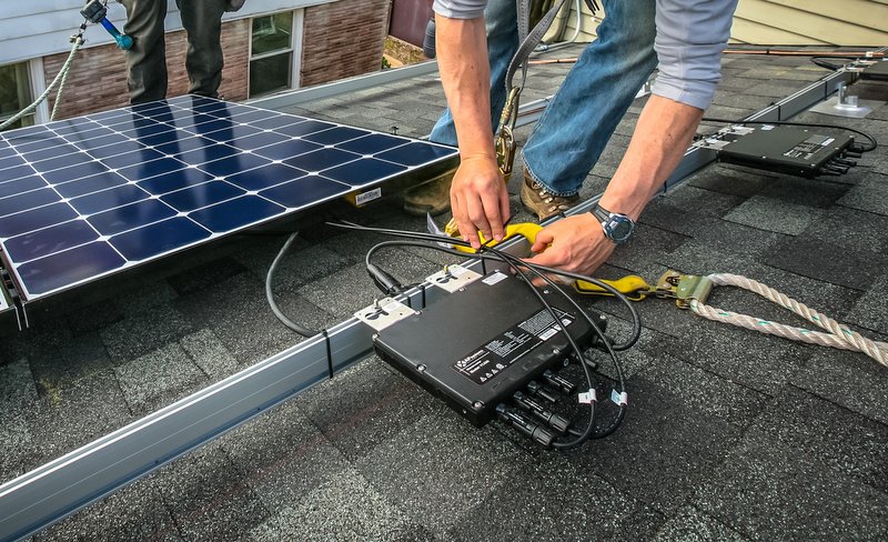Inverter Choices: String vs Micro-Inverter for Home Solar Systems